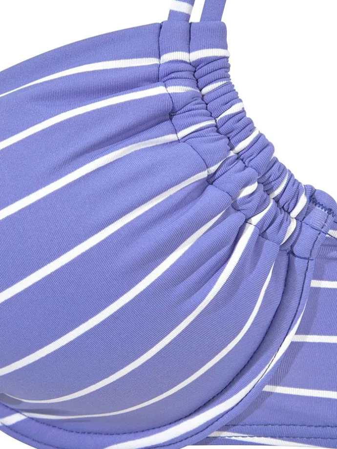 Bikiniset paars