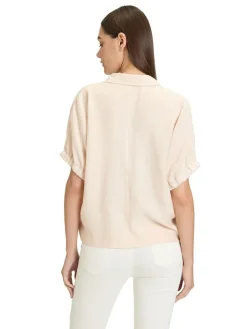 Blouse beige