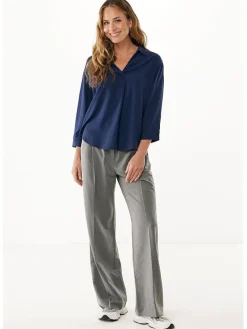 Blouse ''Lupine'' donkerblauw