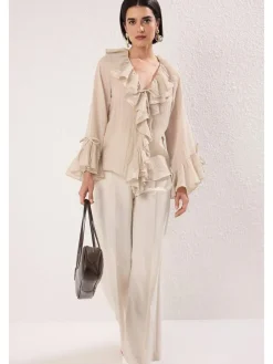 Blouse zandkleurig