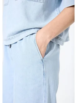 Broek lichtblauw