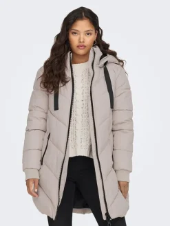 Doorgestikte jas beige