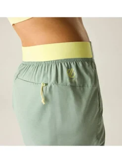Functioneel short "Off Trail" inMint