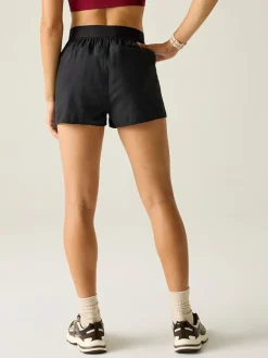 Functioneel short "Off Trail" zwart