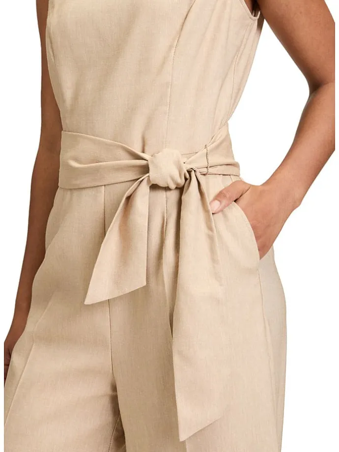 Jumpsuit beige