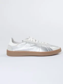 Leren sneakers zilverkleurig