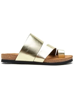 Leren teenslippers goudkleurig