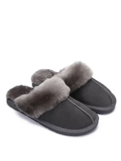 Pantoffels van schapenvacht 