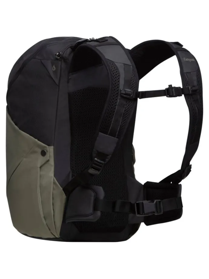 Rugzak " Vaagaa Daypack 26 S/M" kaki/zwart - (B)26 x (H)46 x (D)25 cm