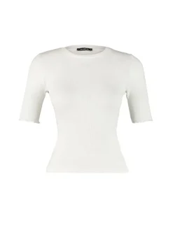 Shirt wit