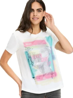 Shirt wit