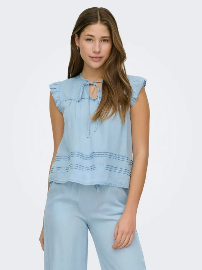 Spijkerblouse lichtblauw