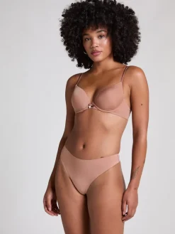 String beige