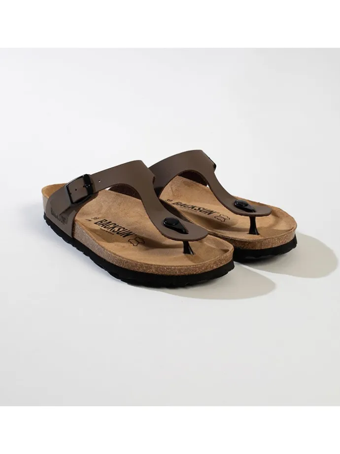 Teenslippers "Sinagpore" bruin