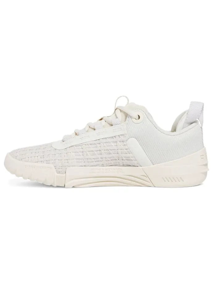 Trainingsschoenen "TriBase Reign 6" crème