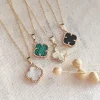 Vergulde ketting met hanger - (L)42 cm