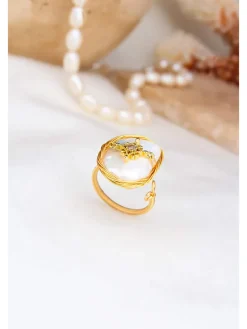 Vergulde ring met edelstenen