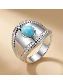 Verzilverde ring met edelstenen