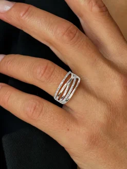 Witgouden ring met diamanten